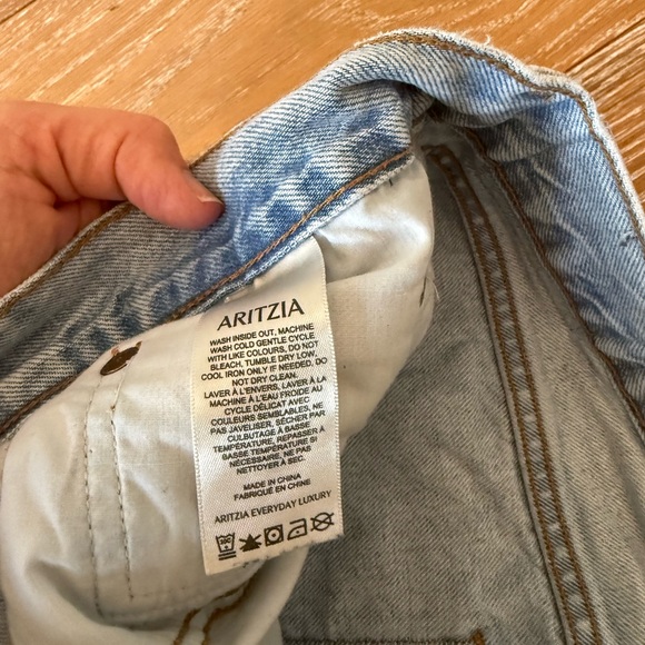 Aritzia Denim Forum The '90s Marlo Hi-Rise Baggy Jean - Picture 8 of 13
